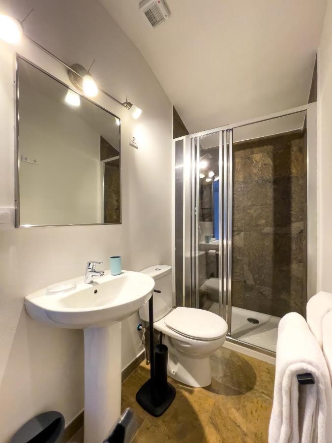 Angelats Hotel - A Signature Boutique Hotel & Restaurant Рибес де Фресер Екстериор снимка