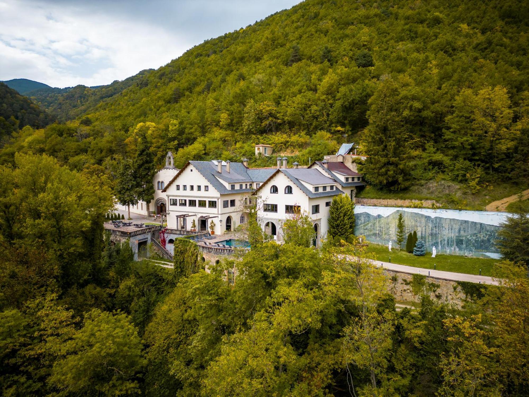 Angelats Hotel - A Signature Boutique Hotel & Restaurant Рибес де Фресер Екстериор снимка