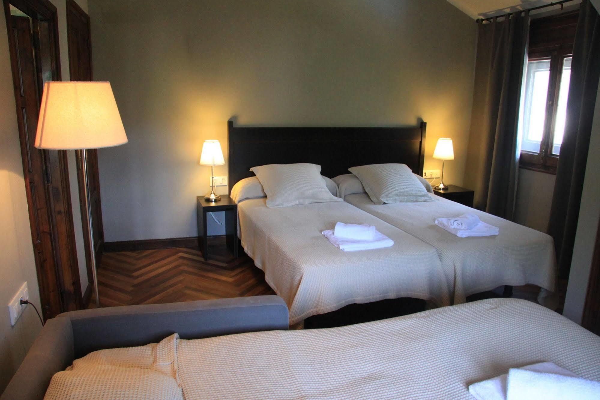 Angelats Hotel - A Signature Boutique Hotel & Restaurant Рибес де Фресер Екстериор снимка